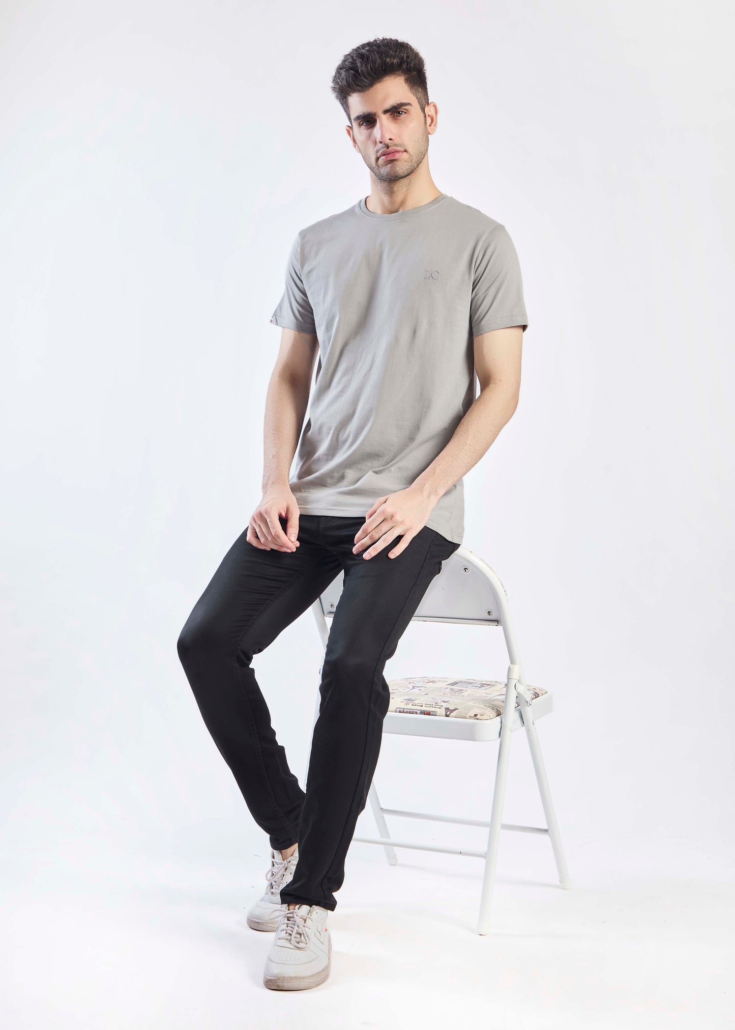 Plain Round neck T-shirt