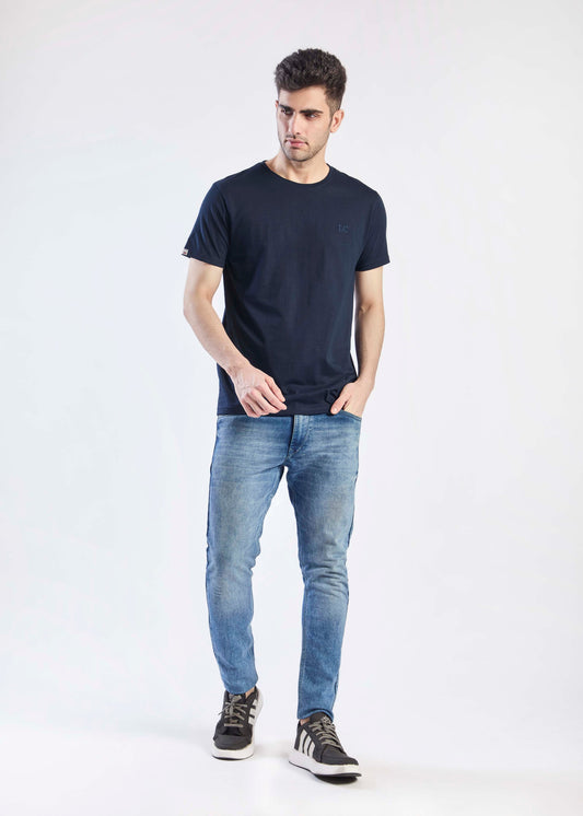 The Classic Plain T-Shirt – A Must-Have Wardrobe Staple