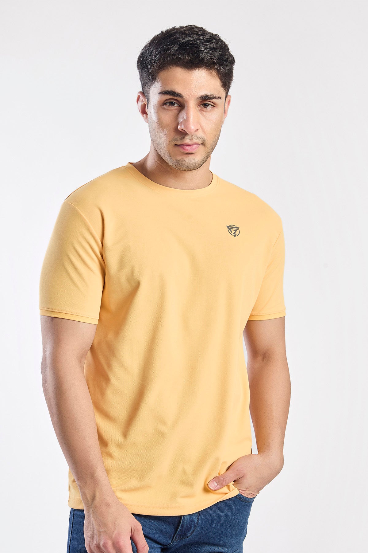 Plain Round Neck T-shirt Fitzig