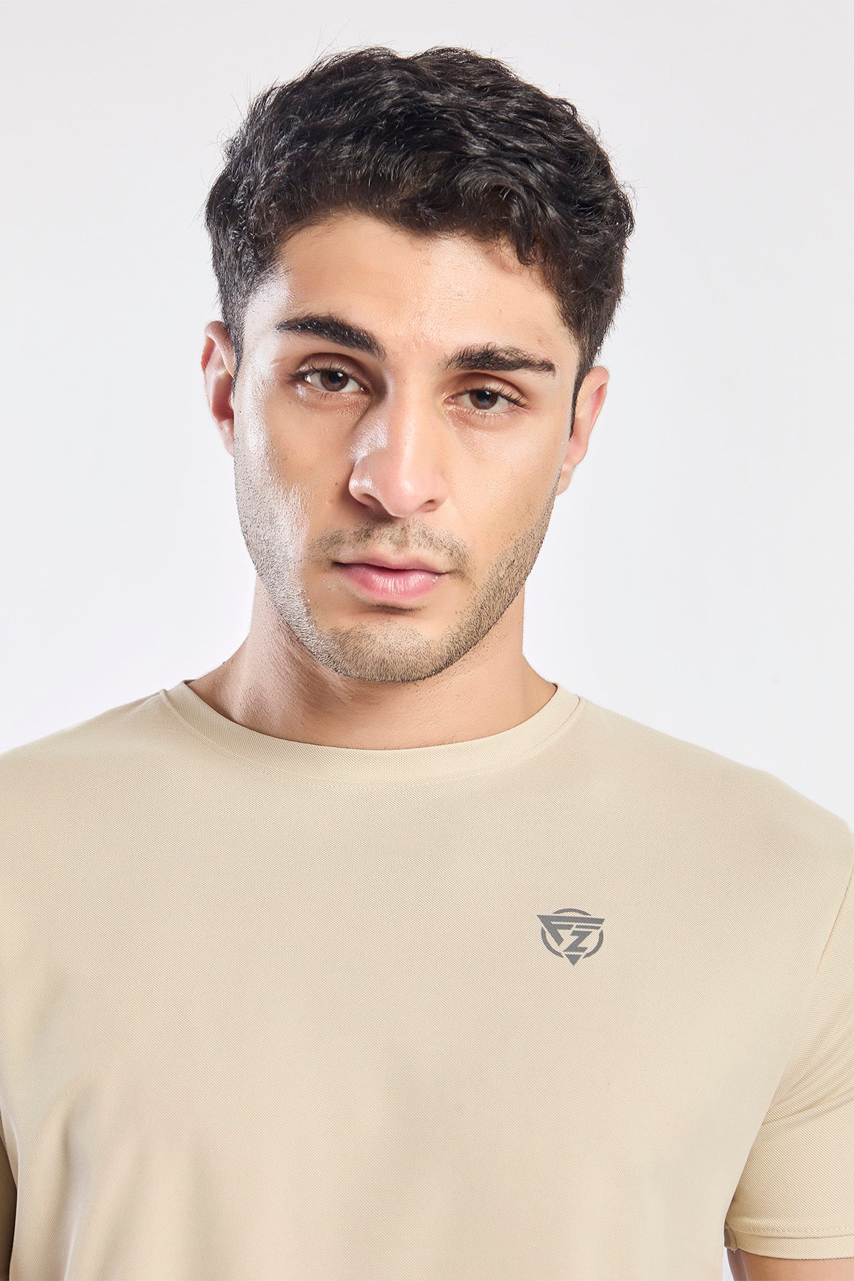 Plain Round Neck T-shirt Fitzig