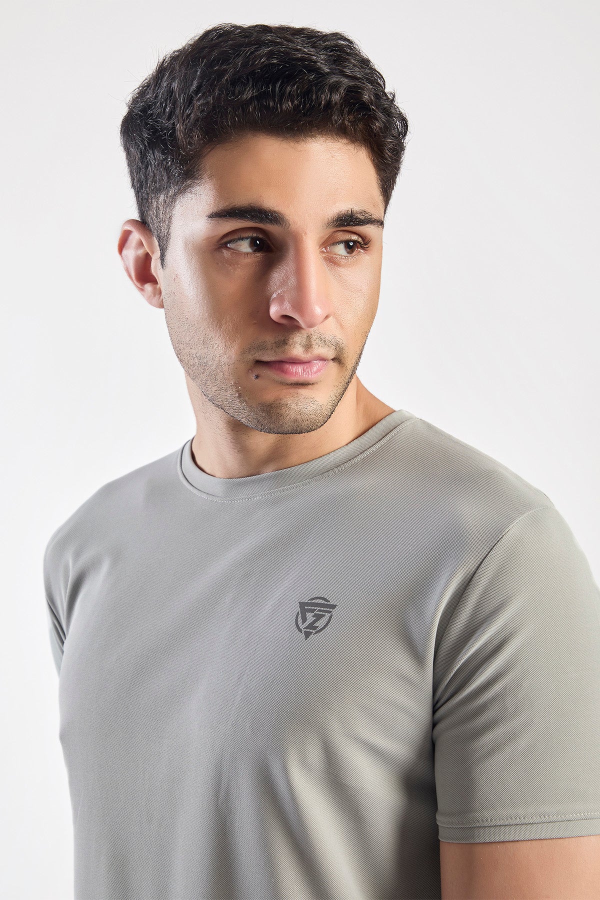 Plain Round Neck T-shirt Fitzig