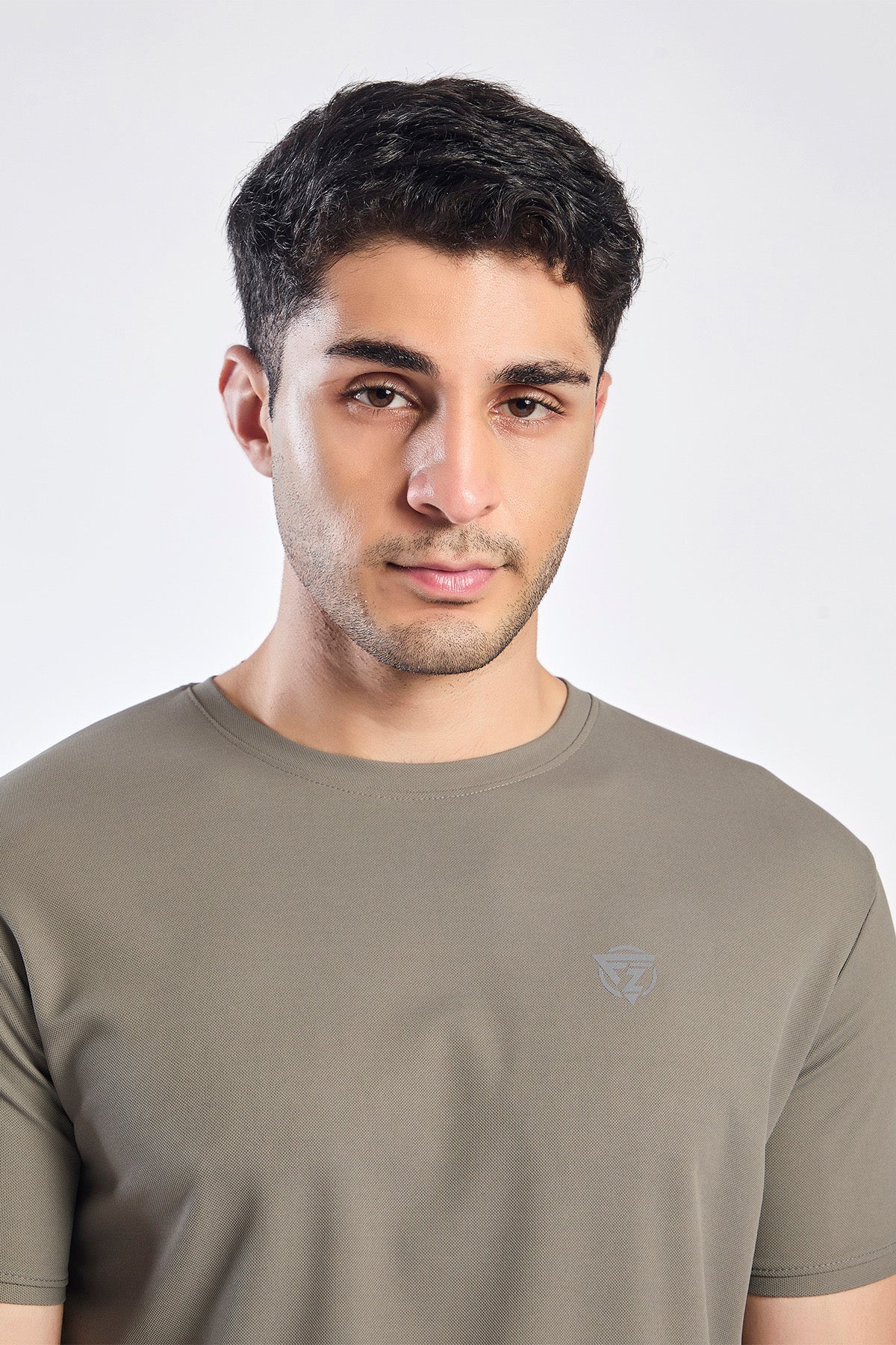 Plain Round Neck T-shirt Fitzig